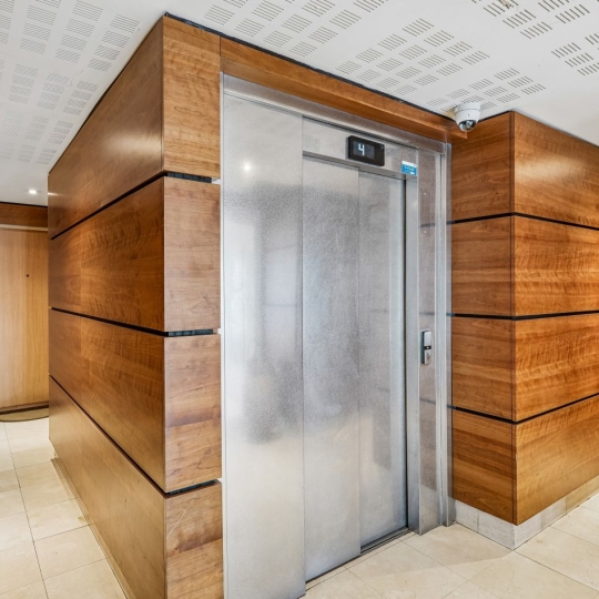  Annonces 75017 : Appartement | SURESNES (92150) | 50 m2 | 359 000 &euro; 