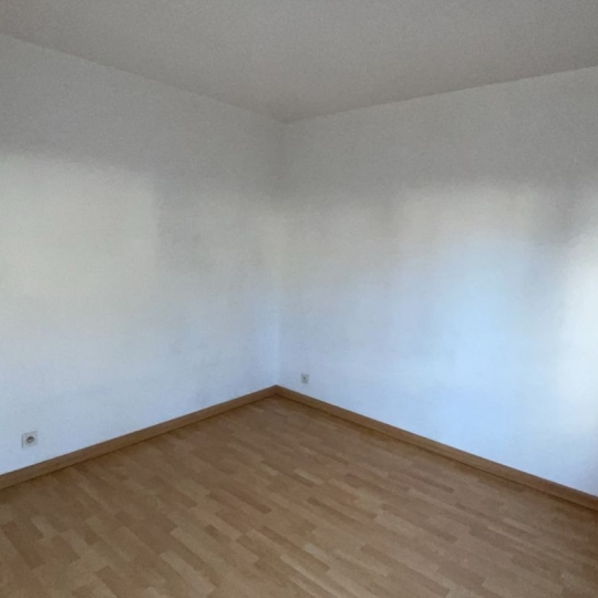  Annonces 75017 : Appartement | CHARENTON-LE-PONT (94220) | 20 m2 | 750 &euro; 
