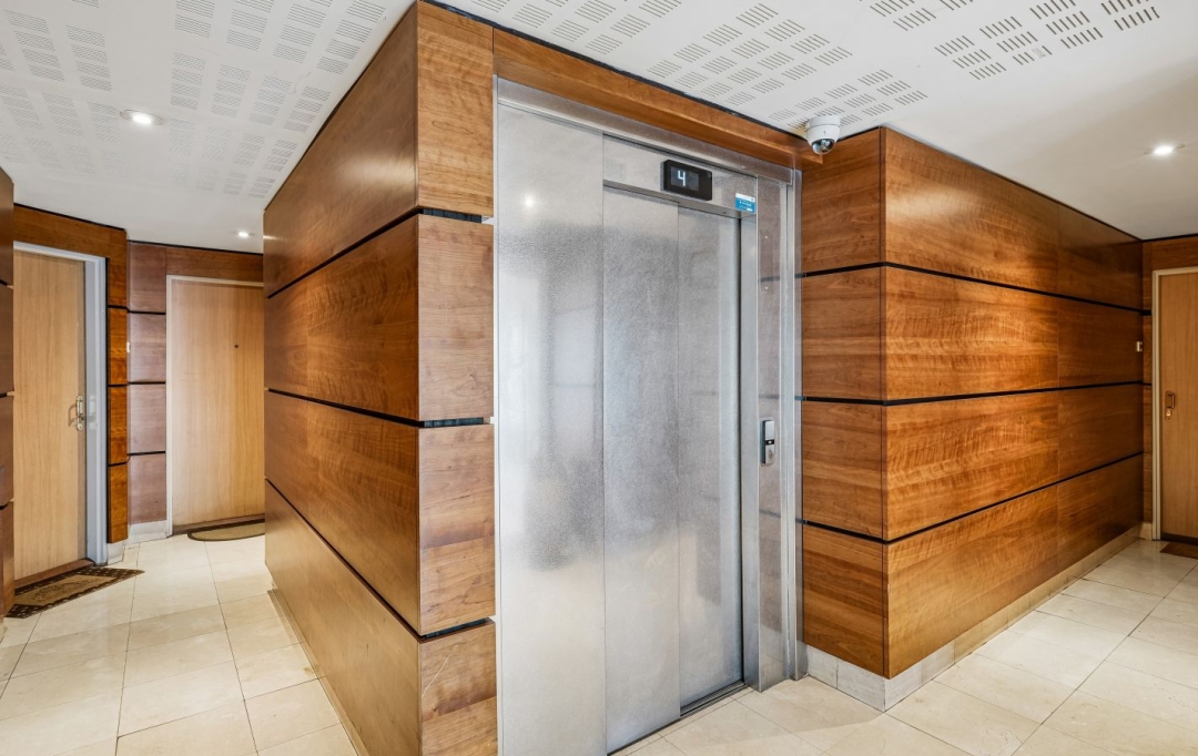 Annonces 75017 : Appartement | SURESNES (92150) | 50 m2 | 359 000 &euro; 