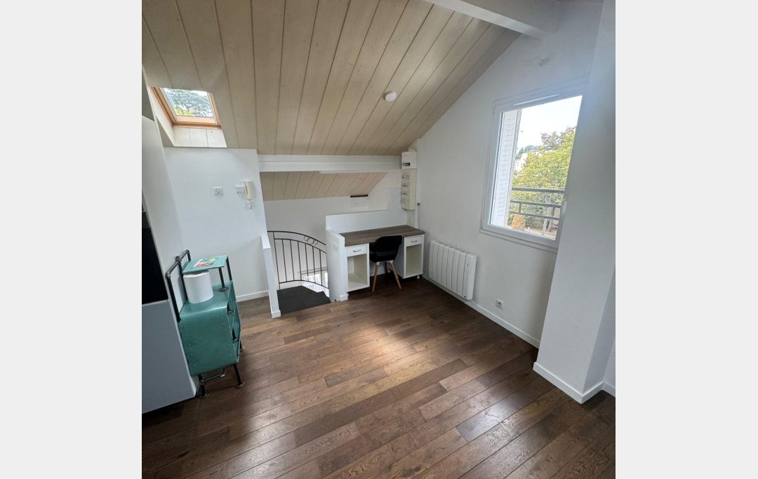 Annonces 75017 : Appartement | ARCUEIL (94110) | 41 m2 | 1 180 &euro; 