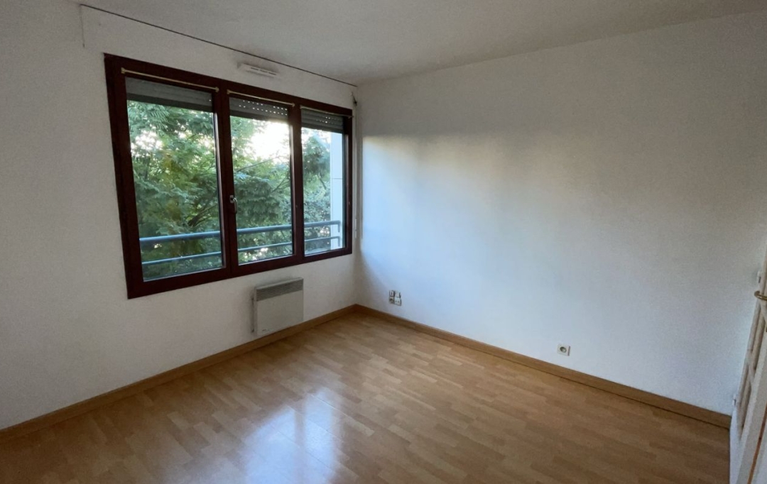 Annonces 75017 : Appartement | CHARENTON-LE-PONT (94220) | 20 m2 | 750 &euro; 