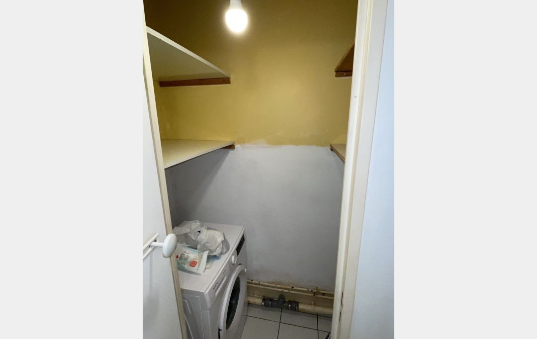 Annonces 75017 : Appartement | CHARENTON-LE-PONT (94220) | 20 m2 | 750 &euro; 