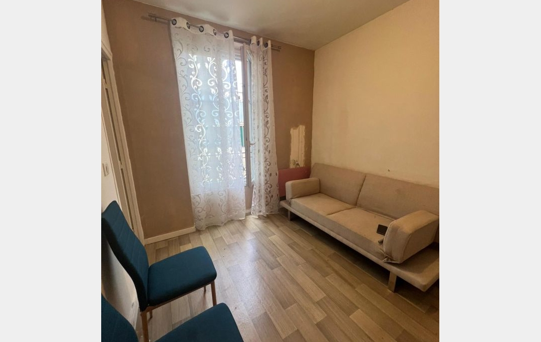 Annonces 75017 : Appartement | CHARENTON-LE-PONT (94220) | 24 m2 | 168 200 &euro; 