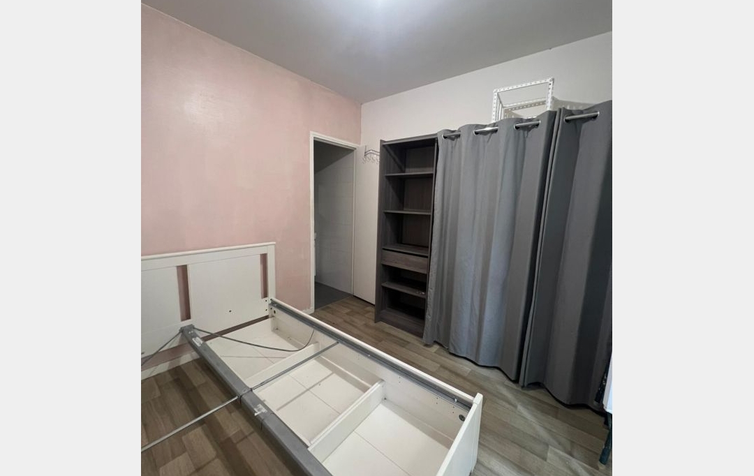 Annonces 75017 : Appartement | CHARENTON-LE-PONT (94220) | 24 m2 | 168 200 &euro; 