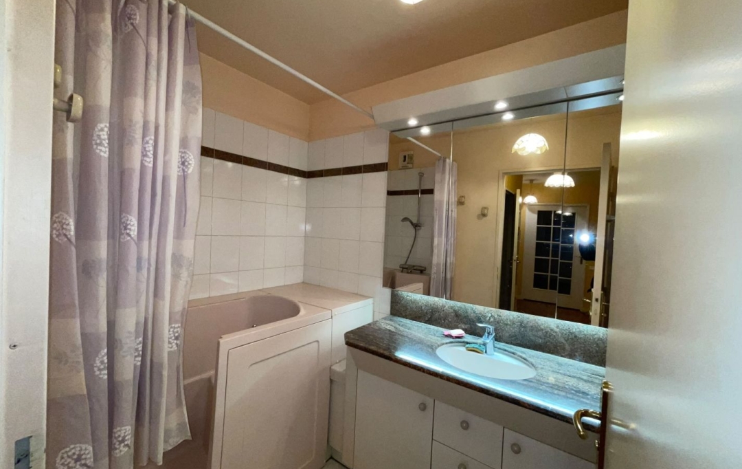Annonces 75017 : Apartment | CHARENTON-LE-PONT (94220) | 48 m2 | 392 000 &euro; 