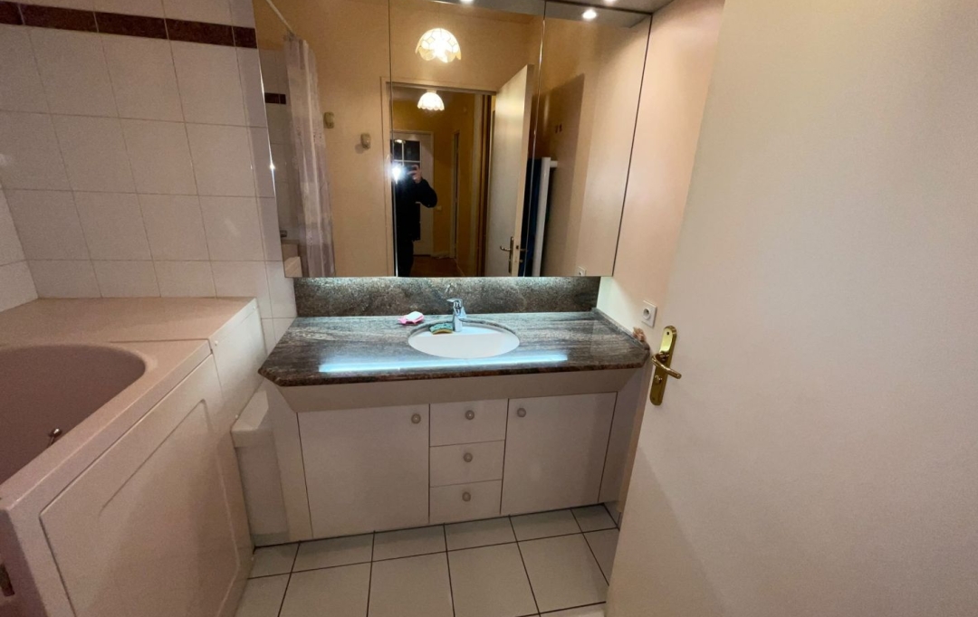 Annonces 75017 : Apartment | CHARENTON-LE-PONT (94220) | 48 m2 | 392 000 &euro; 