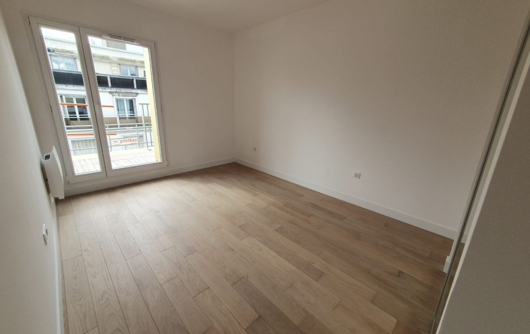 Annonces 75017 : Appartement | PARIS (75018) | 64 m2 | 1 225 000 &euro; 