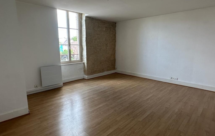 Appartement P3   NEVERS  71 m2 620 € 