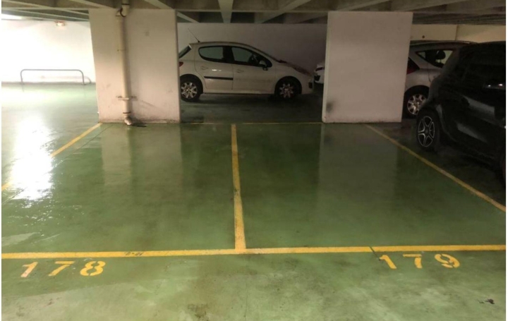  Annonces 75017 Garage / Parking | PARIS (75011) | 12 m2 | 20 000 € 